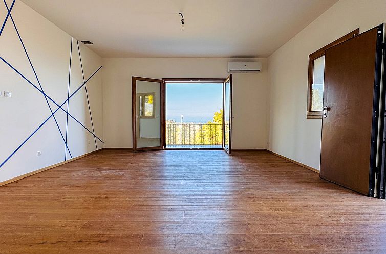 Vrijstaande woning in Trabia