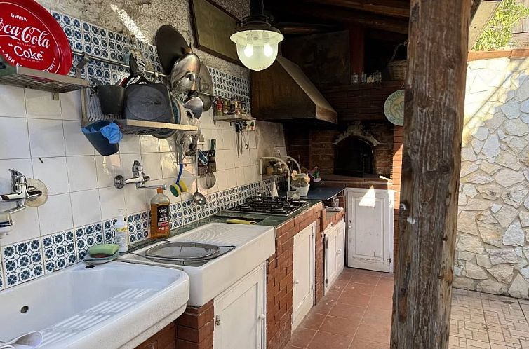 Vrijstaande woning in Trabia