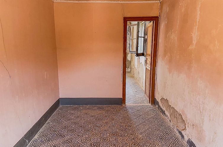 Vrijstaande woning in Collesano