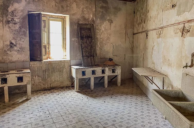 Vrijstaande woning in Collesano