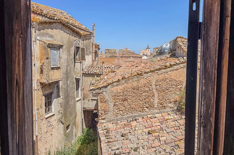 Vrijstaande woning in Collesano