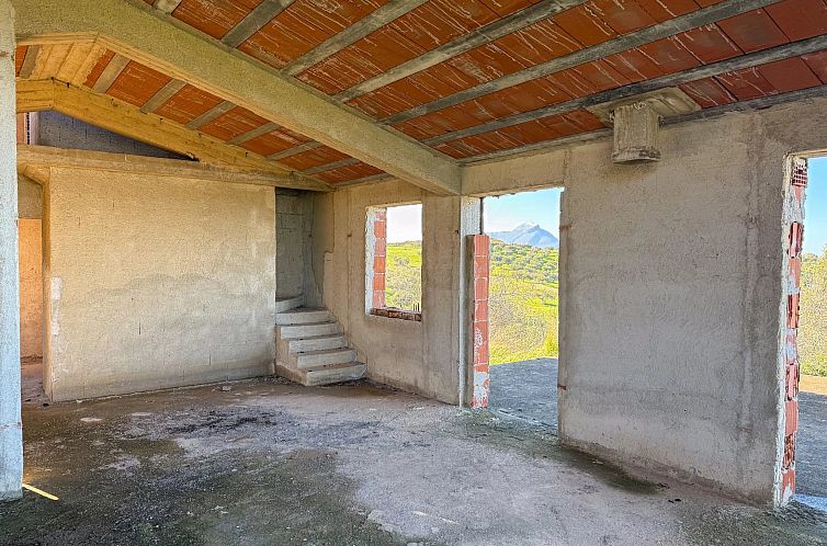 Vrijstaande woning in Collesano