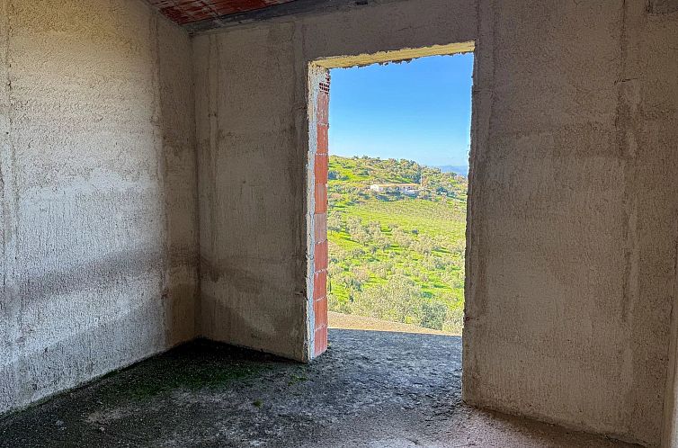 Vrijstaande woning in Collesano