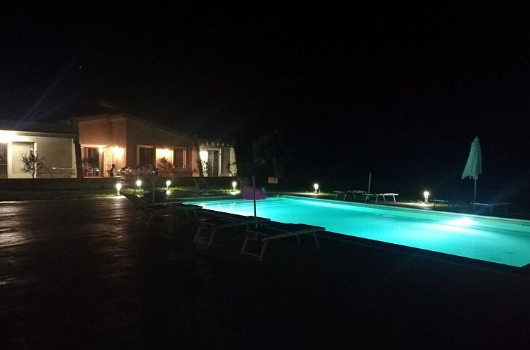 Vakantiehuis Casa Sbrizza... auf dem Lande, 15 Minuten vom M