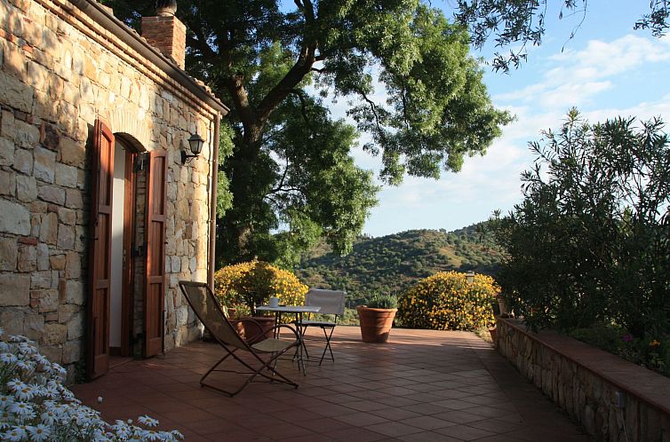 Vakantiehuis Behagliches Ferienhaus mit Garten inmitten eine