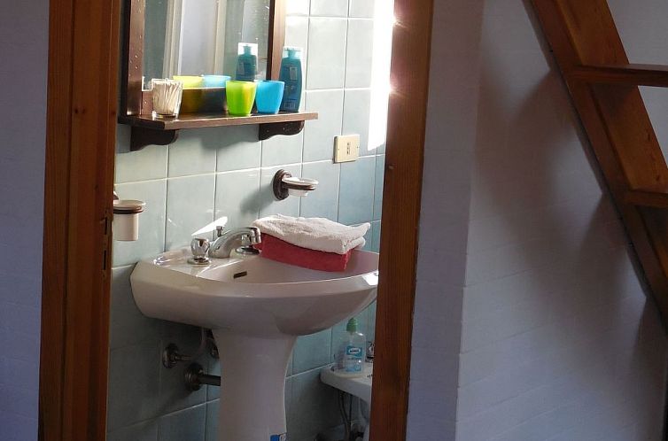 Vakantiehuis Behagliches Ferienhaus mit Garten inmitten eine