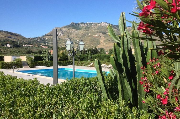 Appartement Torre Venza' Anwesen mit Infinity-Pool