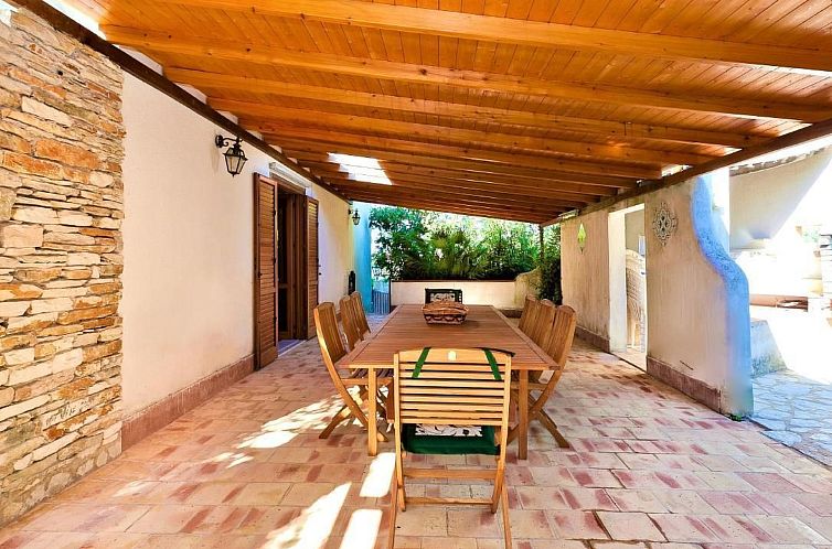 Vakantiehuis Ferienvilla "Le Palme" mit eigenem Pool