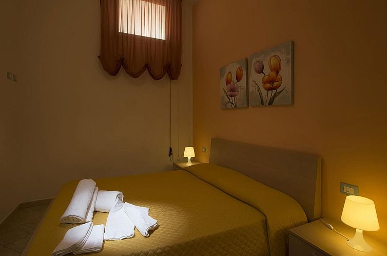 Appartement Appartement in Trapani mit Terrasse und Garten