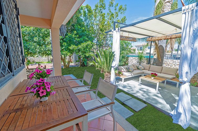 Vakantiehuis Gemütliches Haus in Carini mit privatem Pool