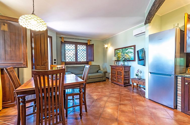 Vakantiehuis Gemütliches Haus in Carini mit privatem Pool