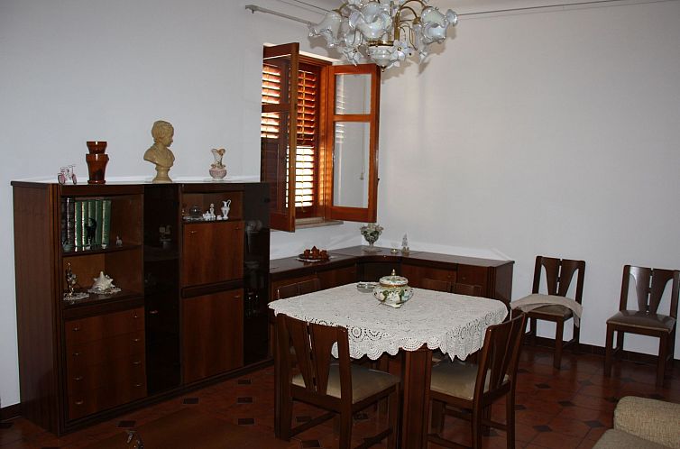 Appartement Komfortables, geräumiges und vor allem zentrale