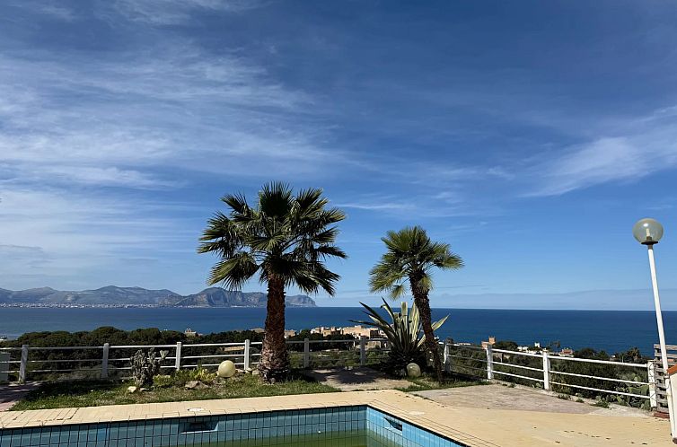 Vrijstaande woning in Bagheria