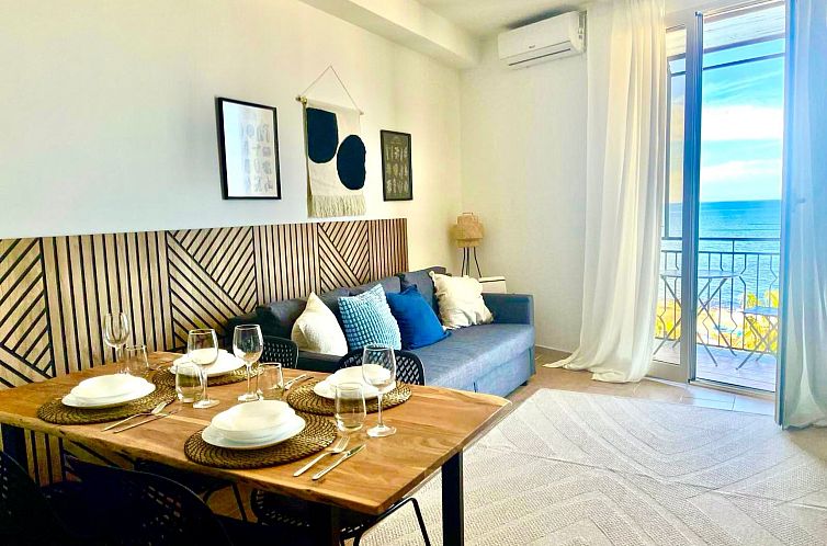 Guest house 09423912 - Apartment Sicily - Appartement Meeresstrand - La Riva