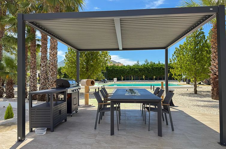 Vrijstaande woning in Partinico