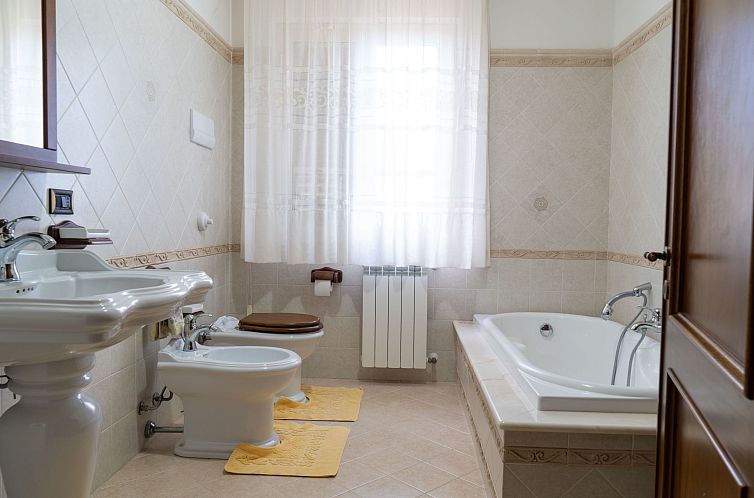 Vakantiehuis Wunderschöne Villa Oasi della Pace, mit privat