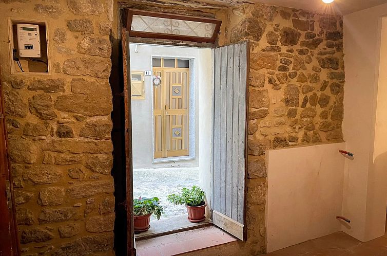 Vrijstaande woning in Gangi