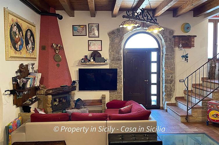 Vrijstaande woning in Caltavuturo