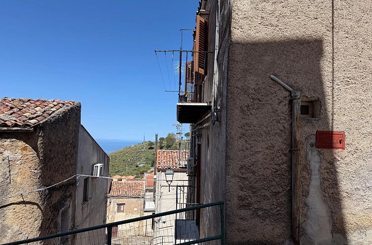 Vrijstaande woning in Gratteri