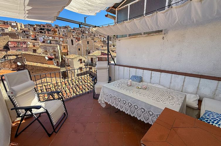 Vrijstaande woning in Gratteri