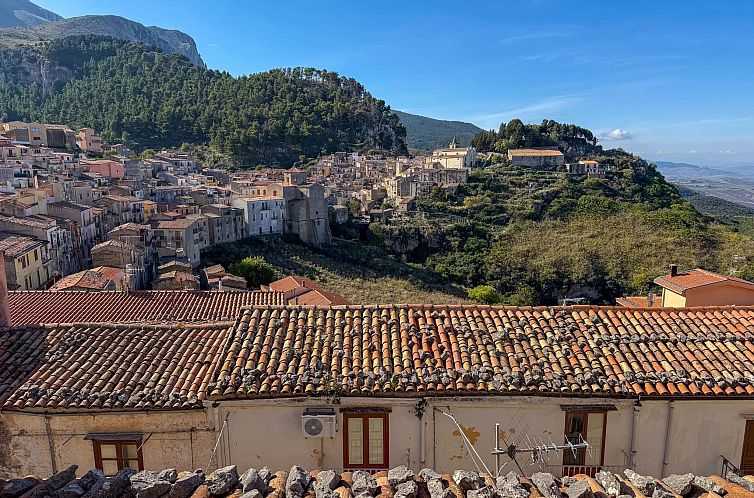 Vrijstaande woning in Gratteri