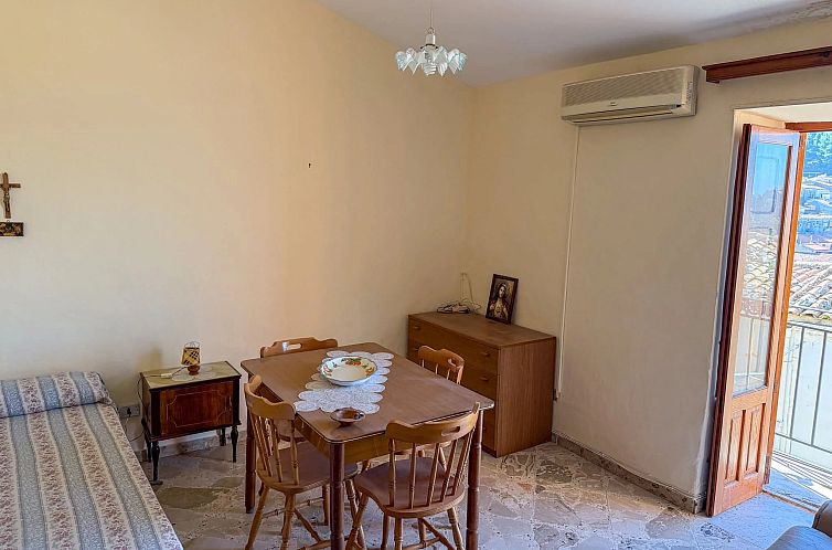 Vrijstaande woning in Gratteri