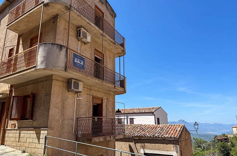 Vrijstaande woning in Gratteri
