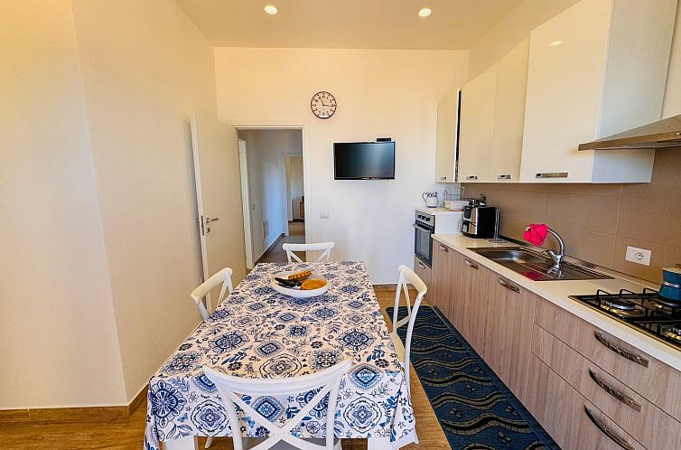 Appartement in Caronia