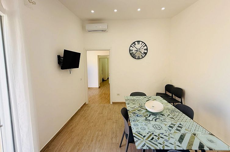 Appartement in Caronia