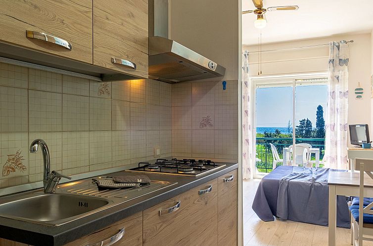 Appartement Studio mit Korallenblick in Chianchitta-Pallio