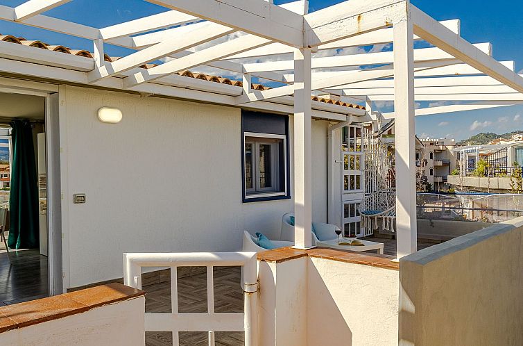 Appartement Naxos Loft Ferienwohnung mit Terrasse