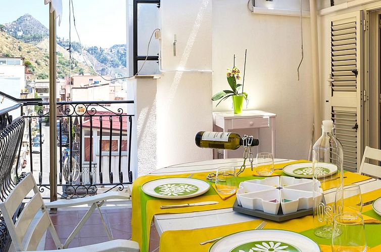 Guest house 09437740 - Apartment Sicily - Appartement Zina Suite in Giardini Naxos