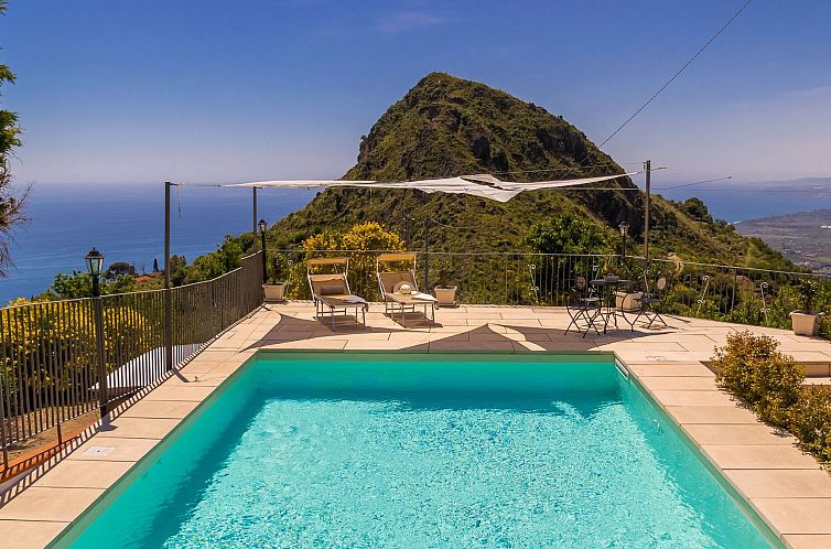 Vakantiehuis in Castelmola mit Privatem Pool