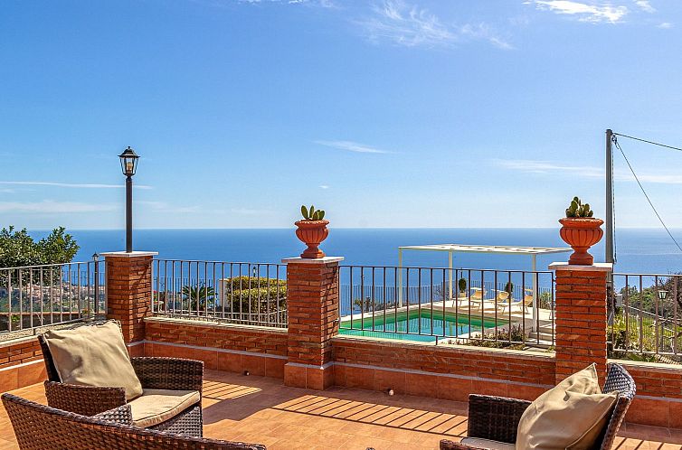 Vakantiehuis in Castelmola mit Privatem Pool