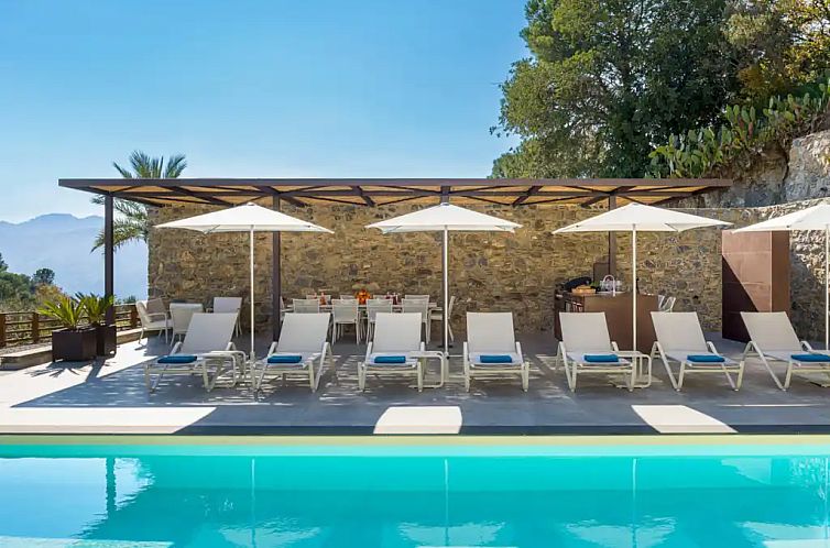 Villa Aurora