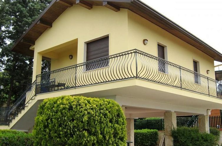 Guest house 09439601 - Apartment Sicily - Appartement für 4 Personen 90qm Agnone Bagni
