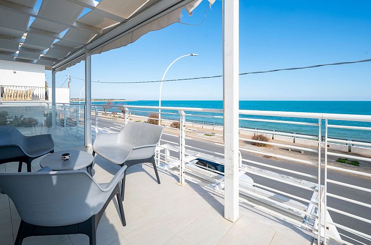 Guest house 0944506 - Apartment Sicily - Appartement Flache Lichter