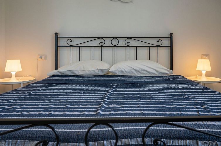 Appartement Wohnung 'Cicirata Sea Beach