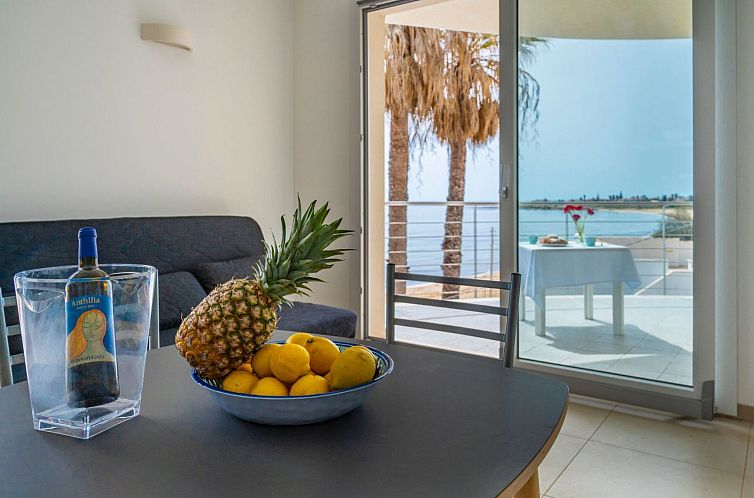 Appartement Wohnung 'Cicirata Sea Beach