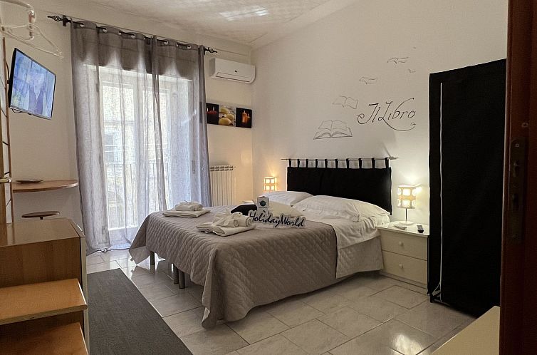 Appartement Wohnung 'The Book' mit Balkon