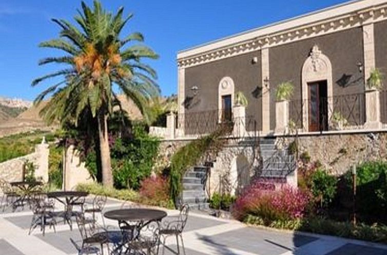 Unterkunft 09447401 - Ferienhaus Sizilien - Vakantiehuis Villa 'La Vecchia Dimora'