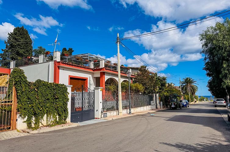 Vrijstaande woning in Santa Flavia