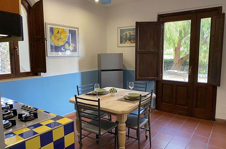 Appartement Wohnung mit Garten und Grill