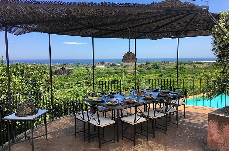 Vakantiehuis 'Cedar' mit Wasserblick