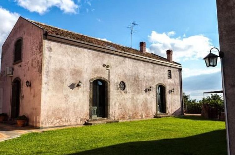 Vakantiehuis Ferienvilla 'Borgo degli Aranci