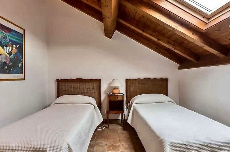 Vakantiehuis Ferienvilla 'Borgo degli Aranci