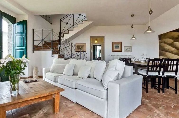 Vakantiehuis Ferienvilla 'Borgo degli Aranci