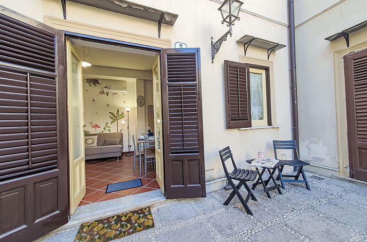 Guest house 0945104 - Holiday property Sicily - Vakantiehuis Maya's Home Palermo