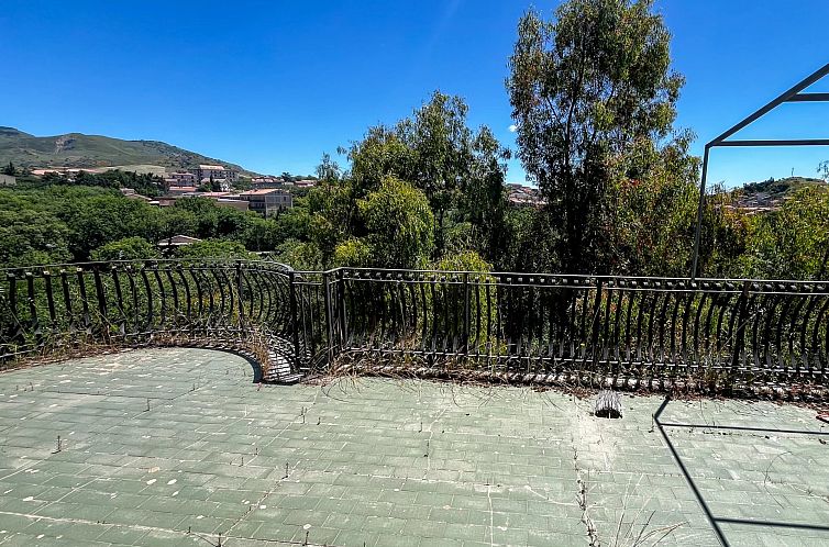 Vrijstaande woning in Palermo
