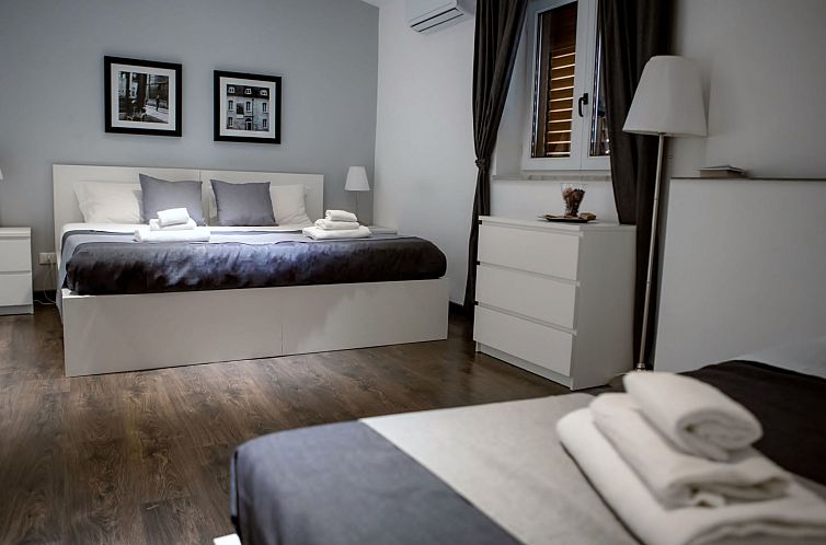 Appartement Wohnung 'Maestri' mit privatem Garten